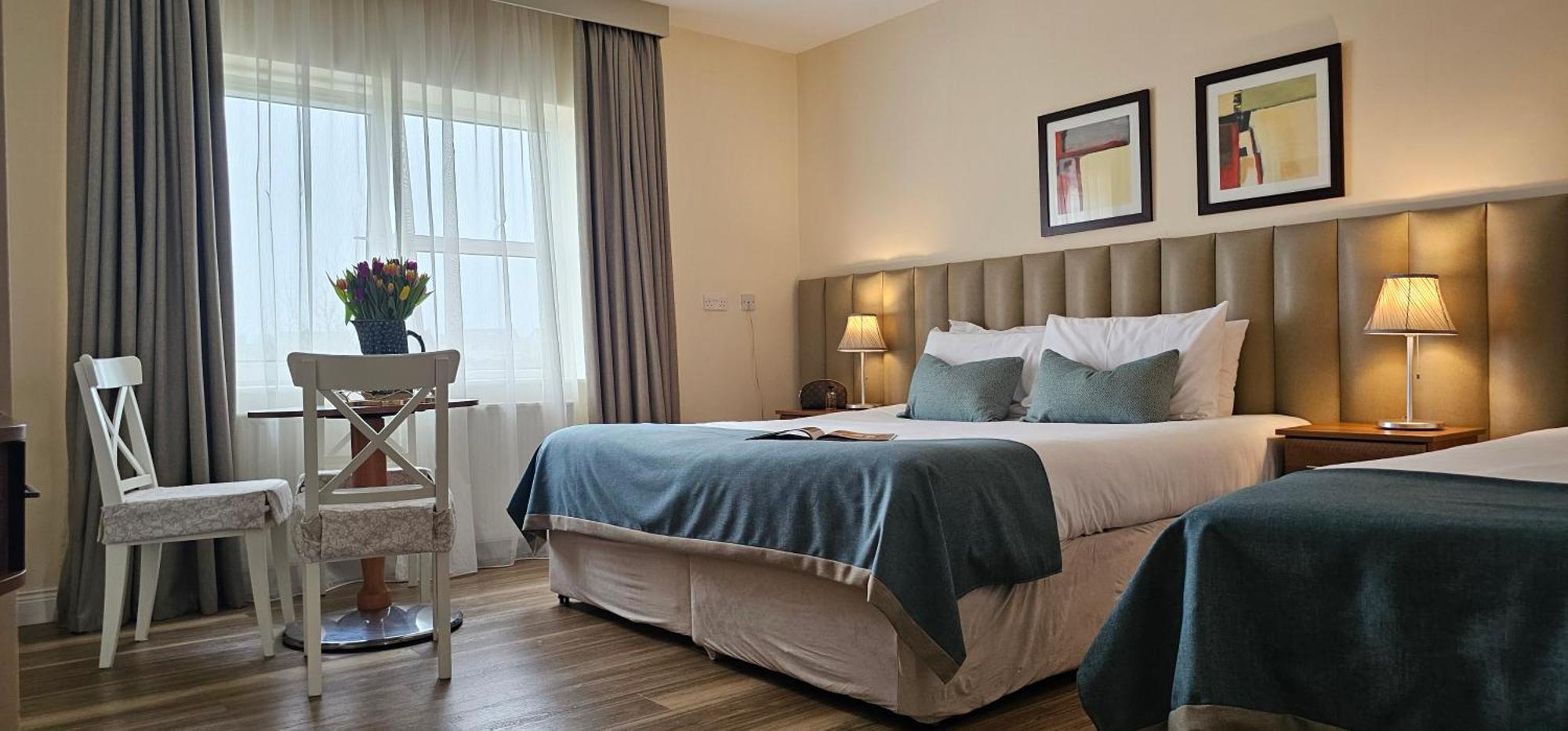 Moycarn Lodge & Marina Балинаслоу Екстериор снимка